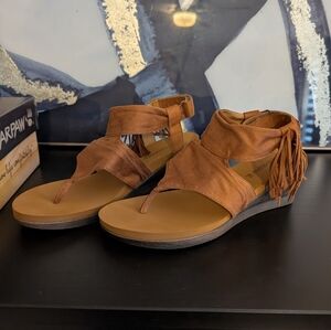 Bear Paw Avril Tasseled Sandals